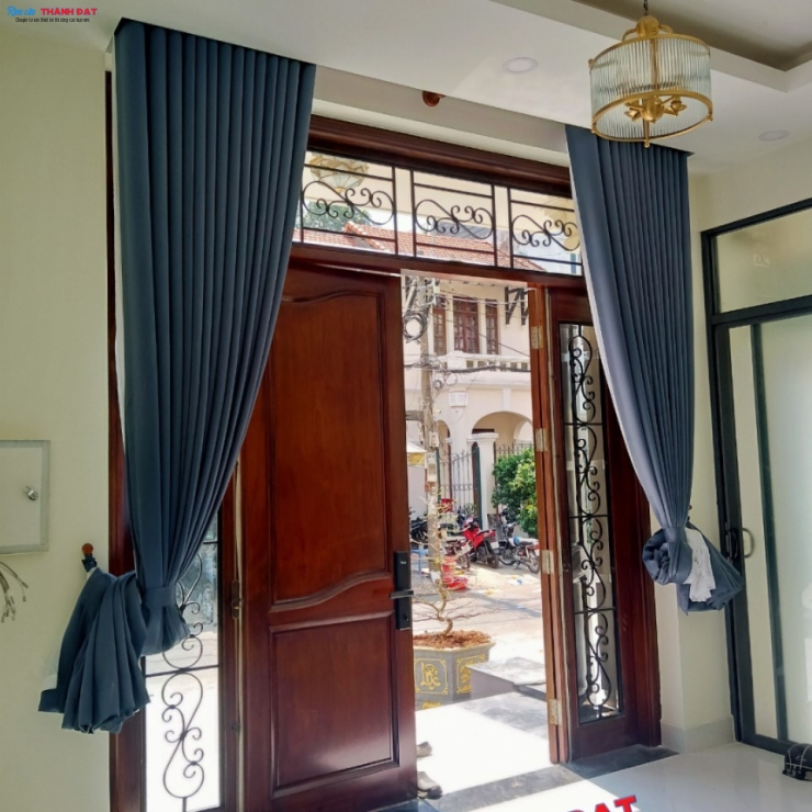 RÈM CHỐNG NẮNG HÀN QUỐC HQ010