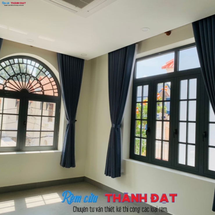 RÈM CHỐNG NẮNG HÀN QUỐC HQ010