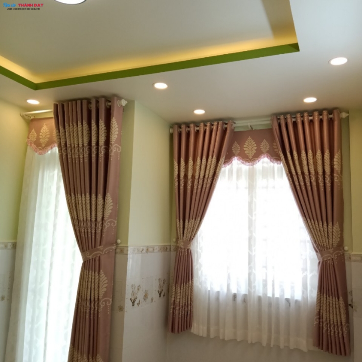 RÈM  VẢI GẤM HỌA TIẾT HV004