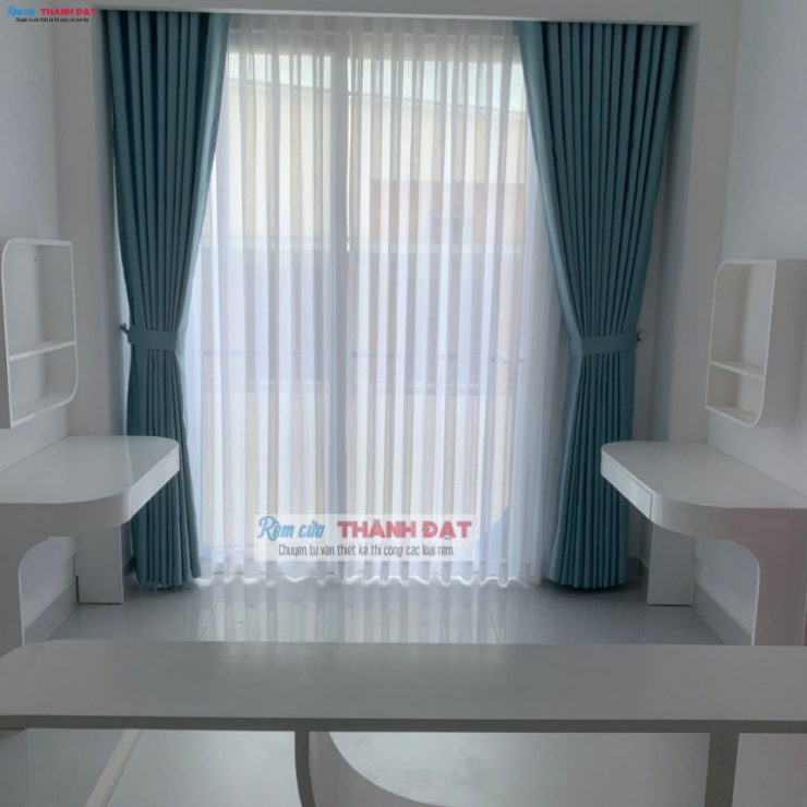 RÈM CHỐNG NẮNG , CẢN SÁNG 
